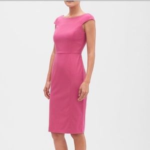 NWT Banana Republic sheath dress 🌸🌺🌷